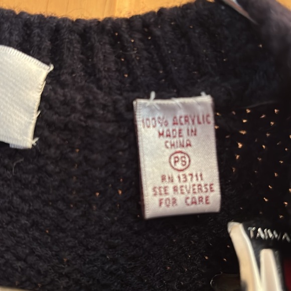 Christmas Vest - Picture 4 of 4